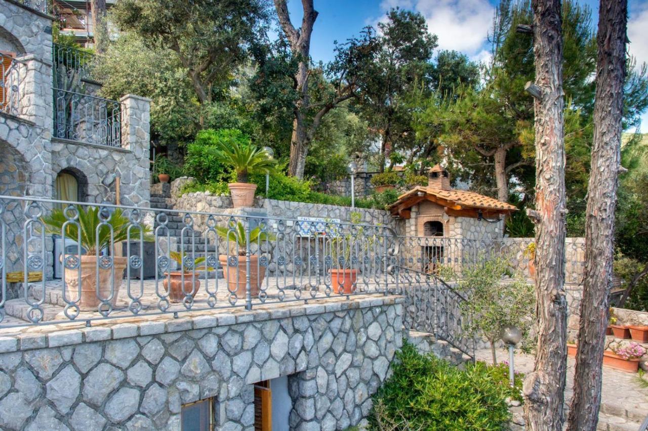Villa Russo - De Vivo Realty Nerano Buitenkant foto